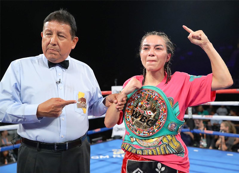 Mexico’s Brenda Flores Wins WBC Atomweight Title in L.A.