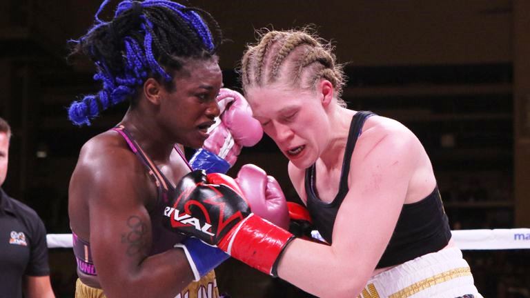 Claressa Shields Shows Off New Attack Style to Beat Hannah Rankin