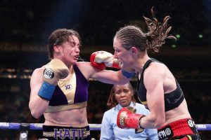 Katie Taylor vs Delfine Persoon