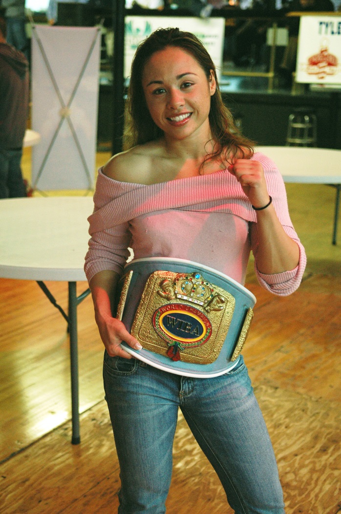 Boxing-Hall-Of-Fame-Elena-Reid