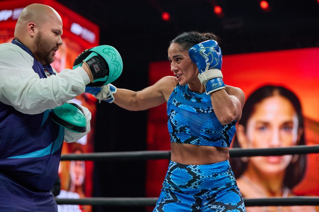 Amanda Serrano vs Katie Taylor on Friday