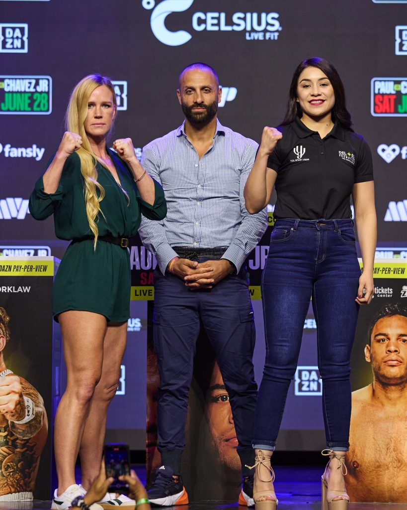 Holly Holm vs Yolanda Vega