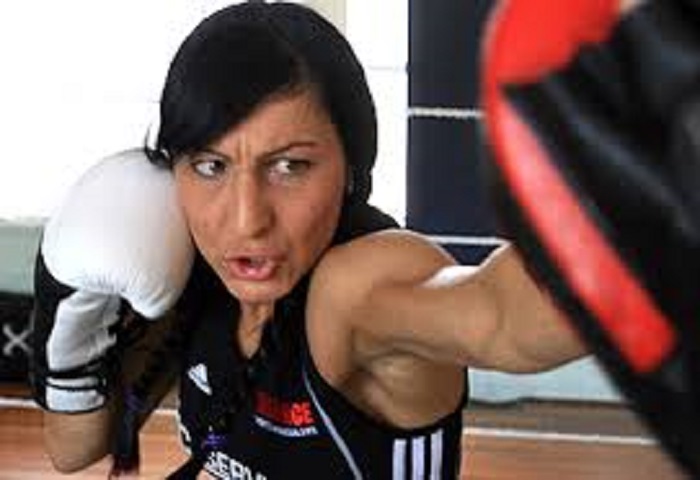 Female Fight Chatter April 4th