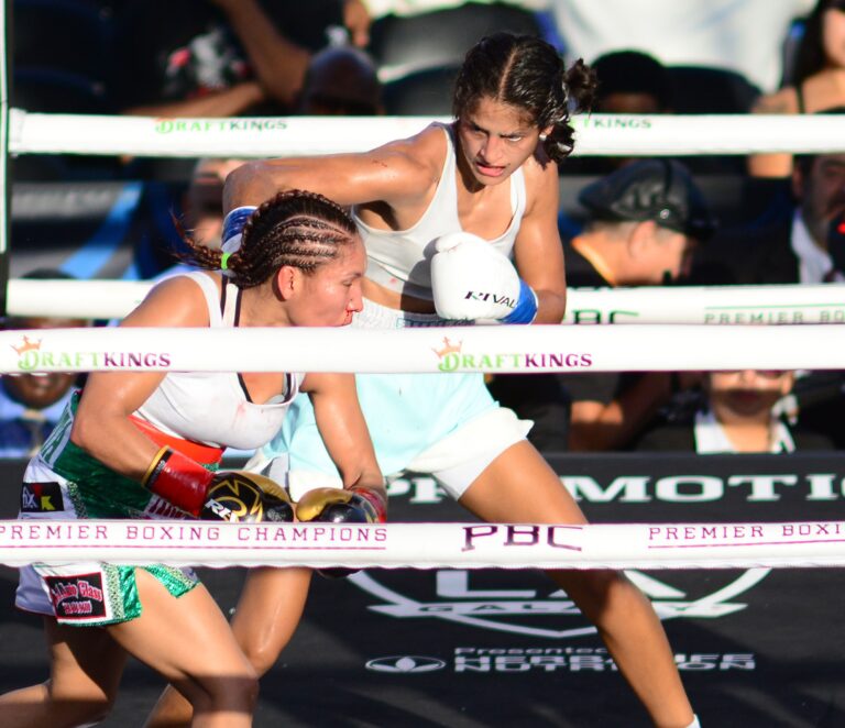 Gabriela-Fundora-Defends-Undisputed-Flyweight-Title.jpg
