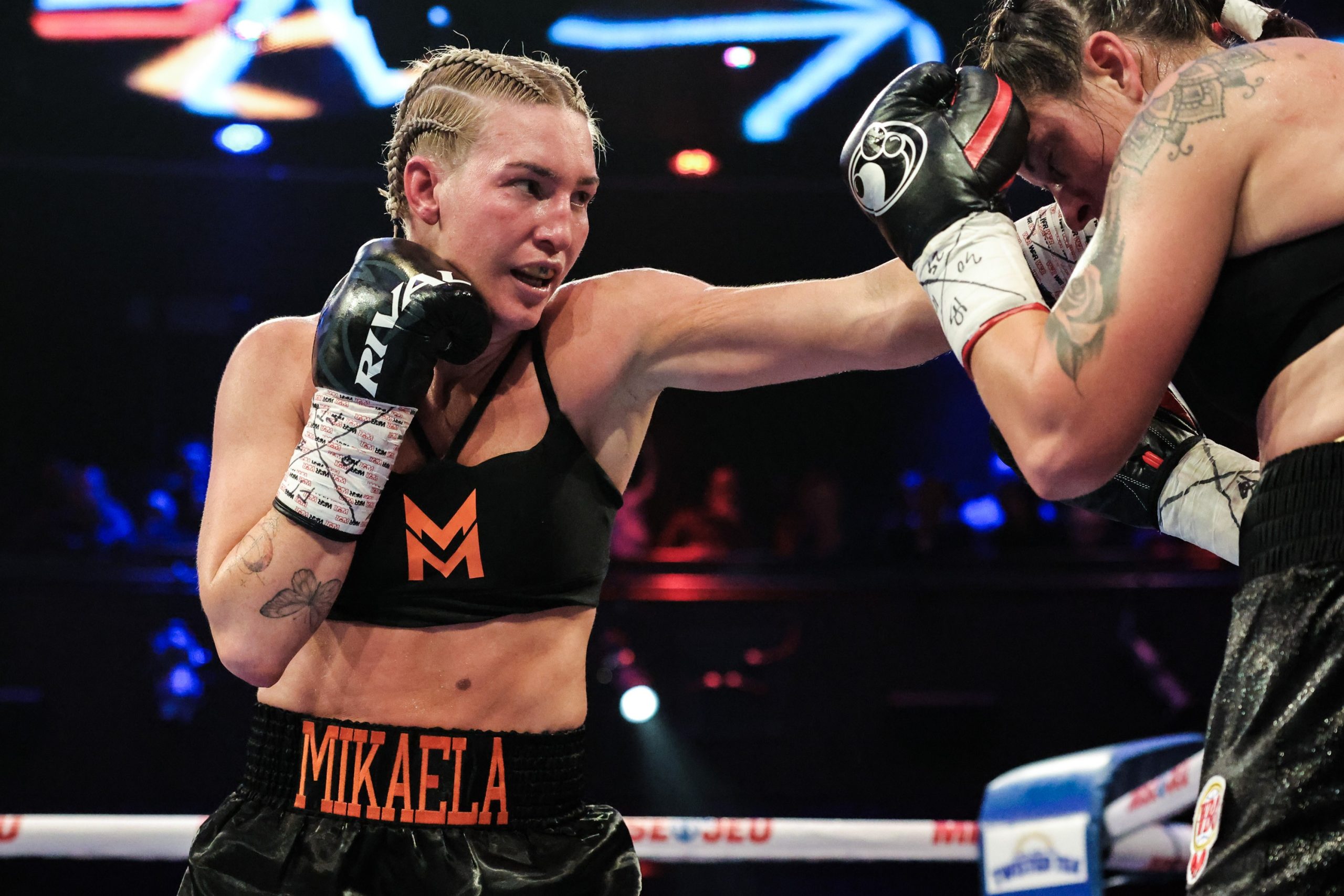 Mikaela-Mayer-Beats-Mary-Spencer-in--Montreal.JPG